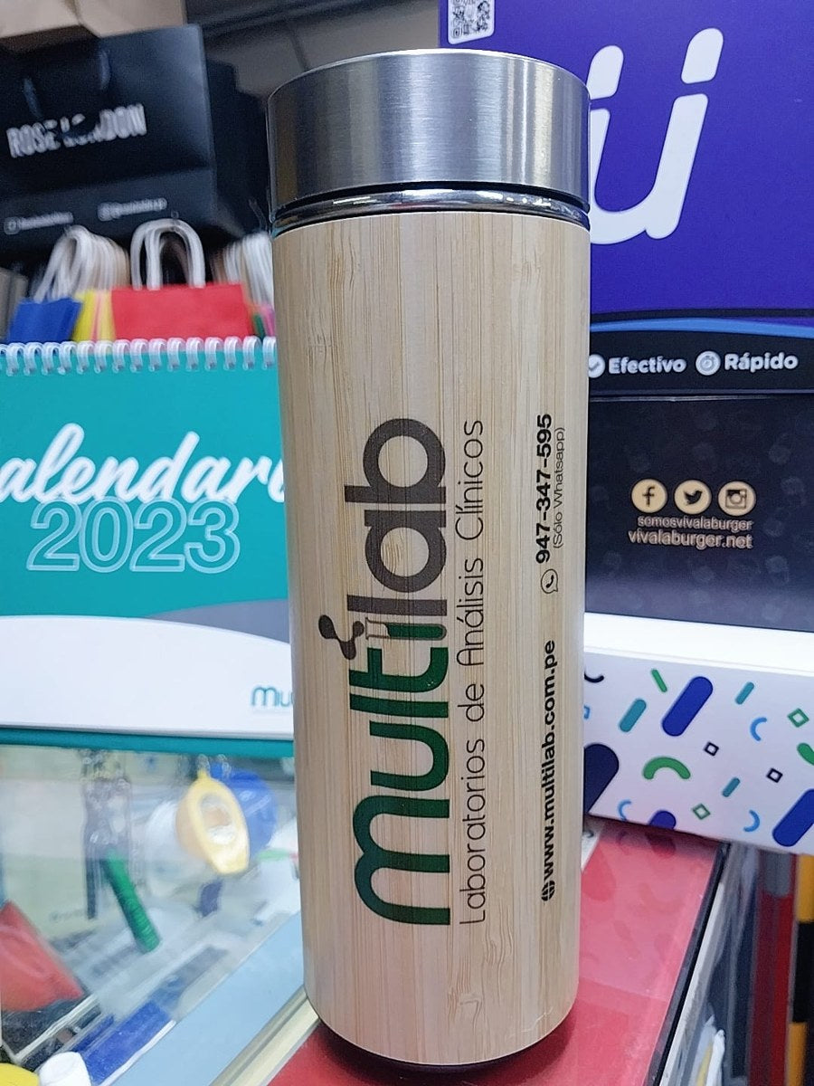 Termo de bambú con logo impreso